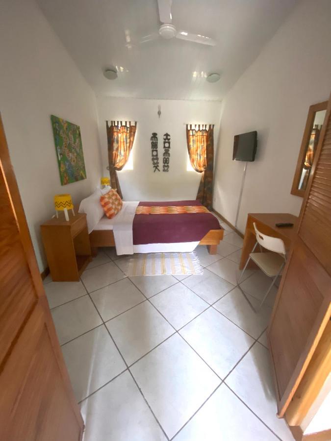 Laparadiseinn Accra Extérieur photo