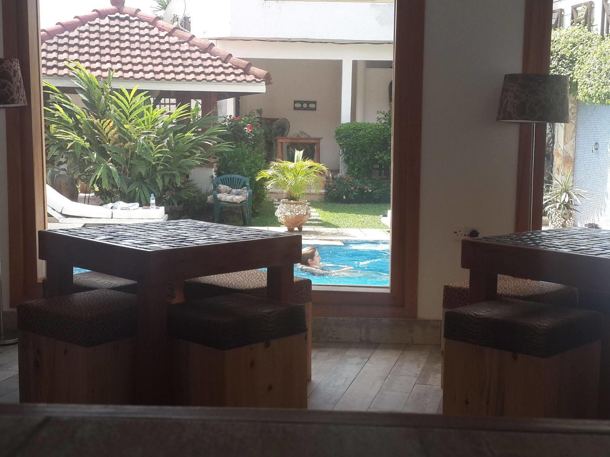 Laparadiseinn Accra Extérieur photo