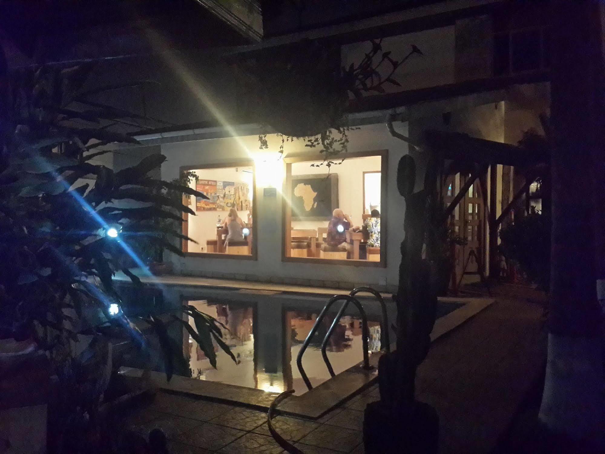 Laparadiseinn Accra Extérieur photo