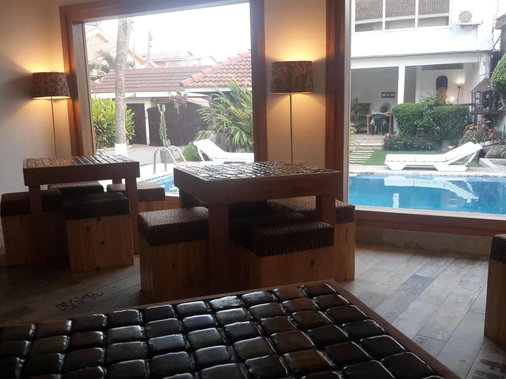 Laparadiseinn Accra Extérieur photo